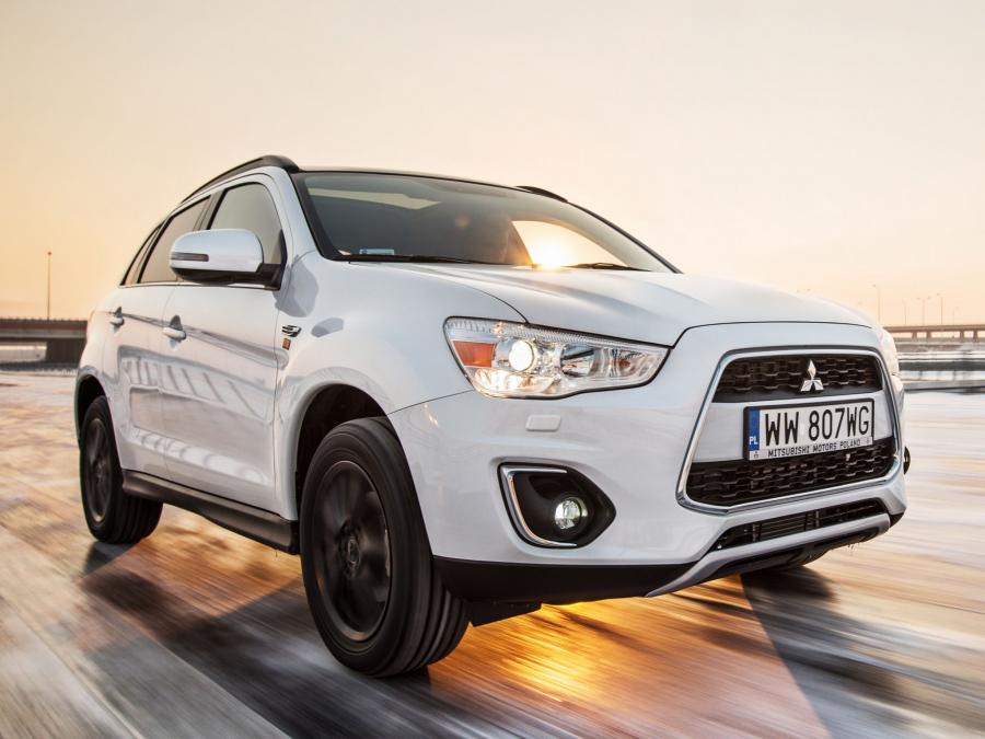  Mitsubishi ASX RalliArt 2014 года  (фото 5 из 21)